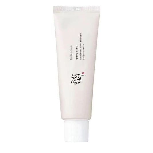 This Beauty of Joseon Relief Sun Facial Sunscreen Pack of 2 Offers Superior Protection